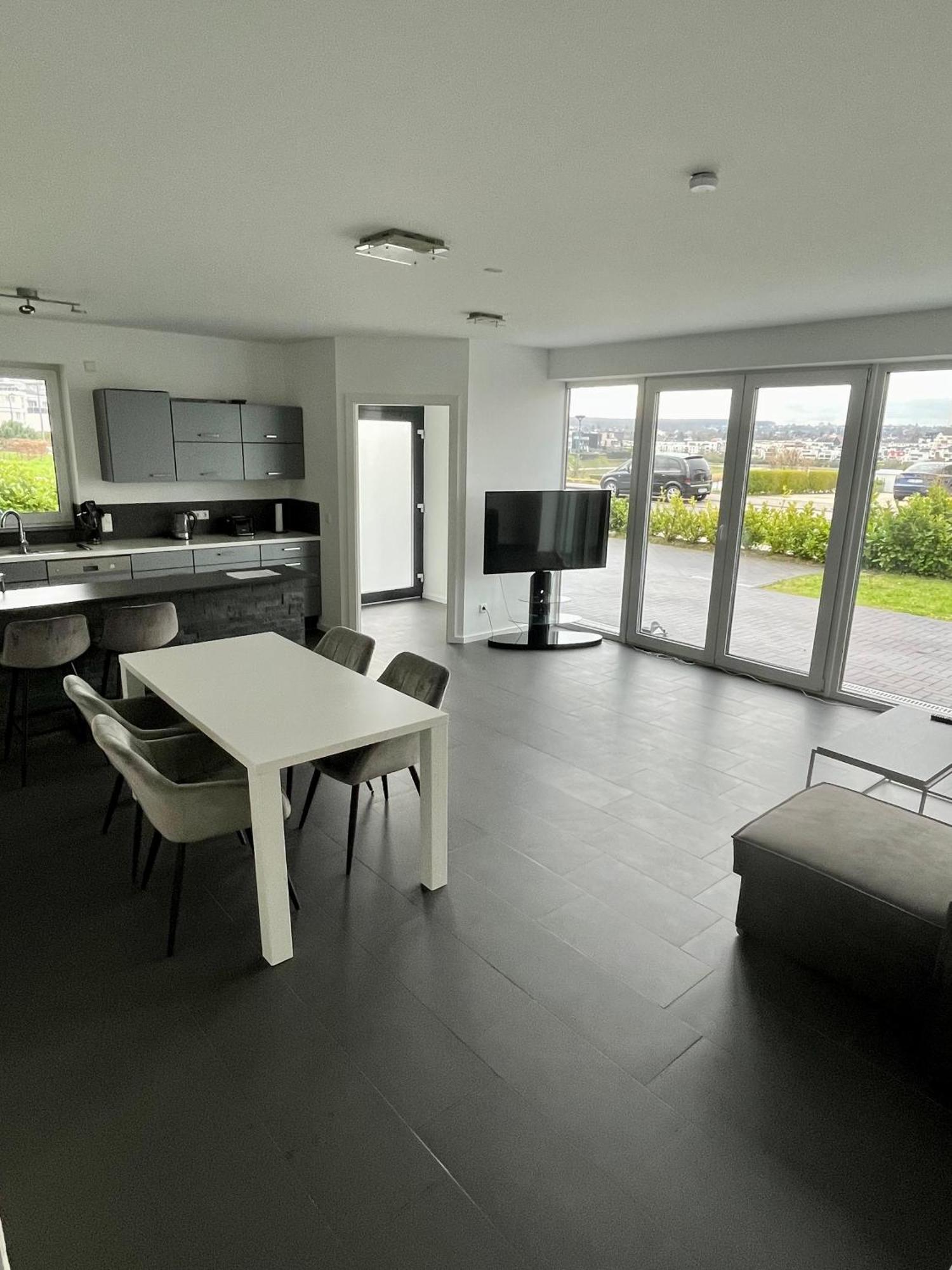 Luxuswohnung Direkt Am Phoenixsee ดอร์ทมุนด์ ภายนอก รูปภาพ